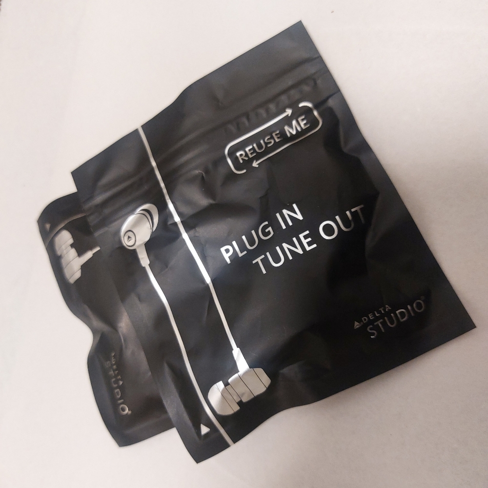 NEW.... 10 pieces of PLug in tune out DELTA Studio.